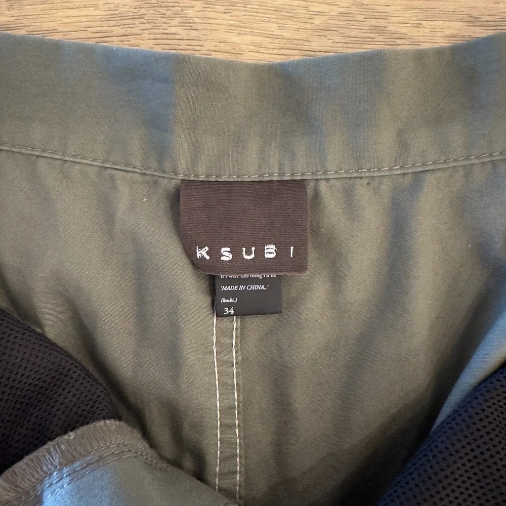 Ksubi Cotton Twill Flat Front Active Shorts-Men's Sz 34-Army Khaki Green-Hiking‎